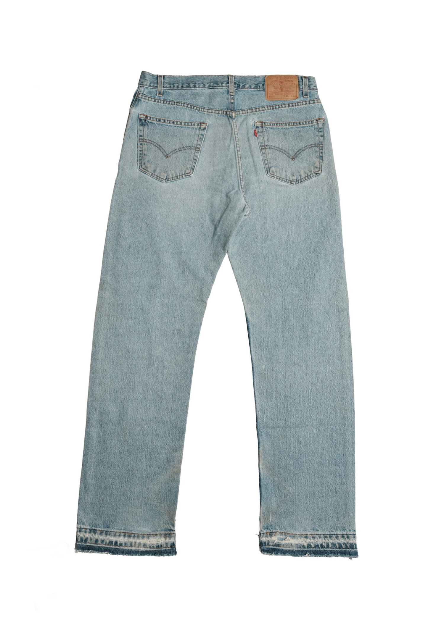 Vintage Levi’s • 34 mens / 32 wmns