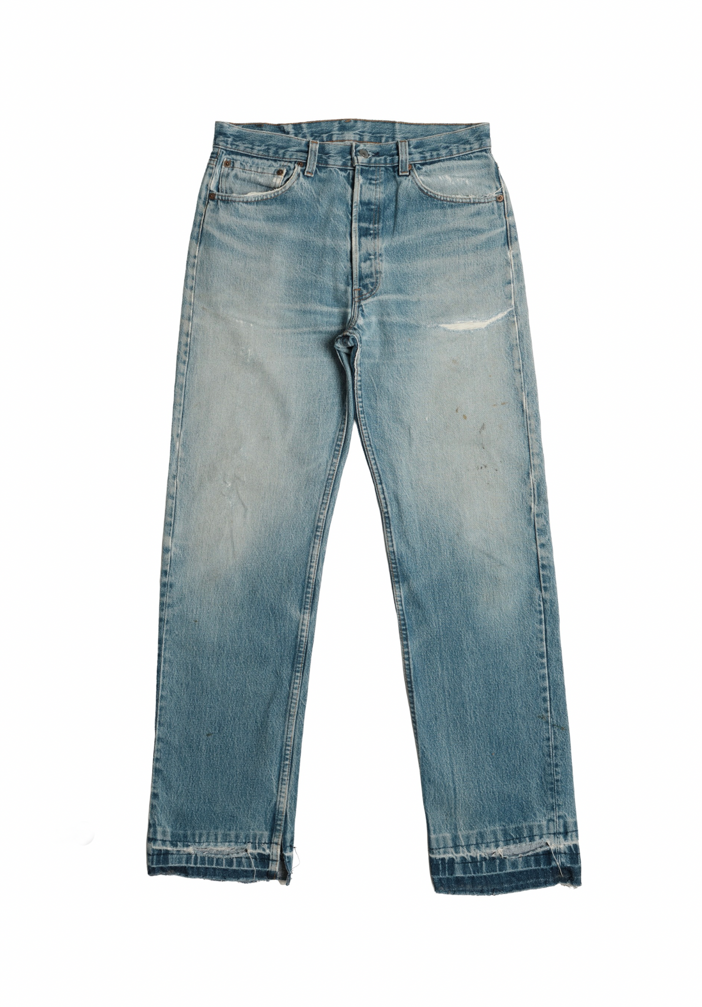 Vintage Levi’s • 32 mens / 30 wmns