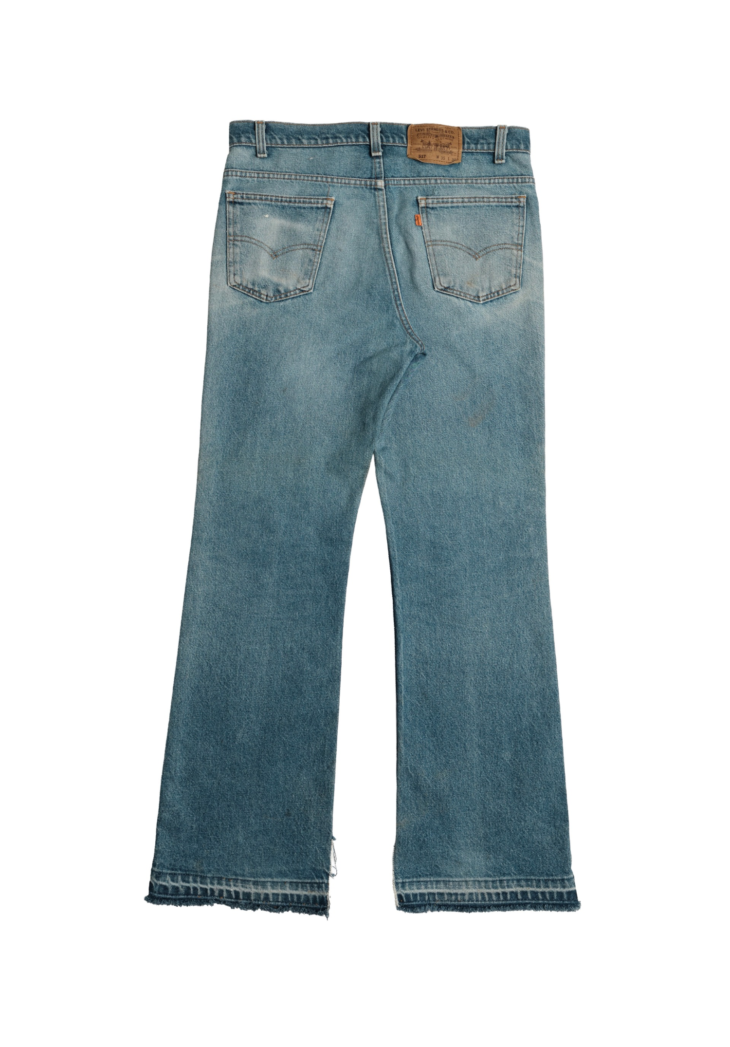 Vintage Levi’s • 33 mens / 31 wmns