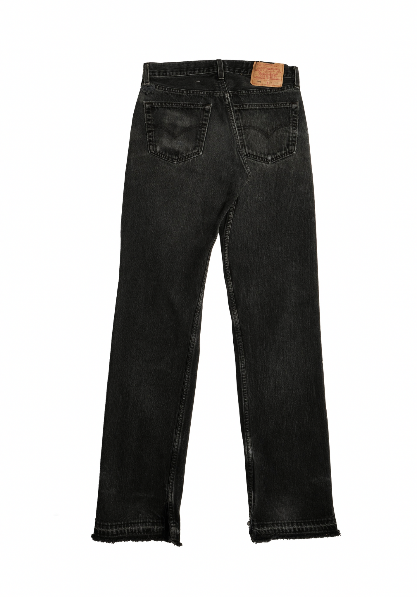 Vintage Levi’s • 30 mens / 28 wmns