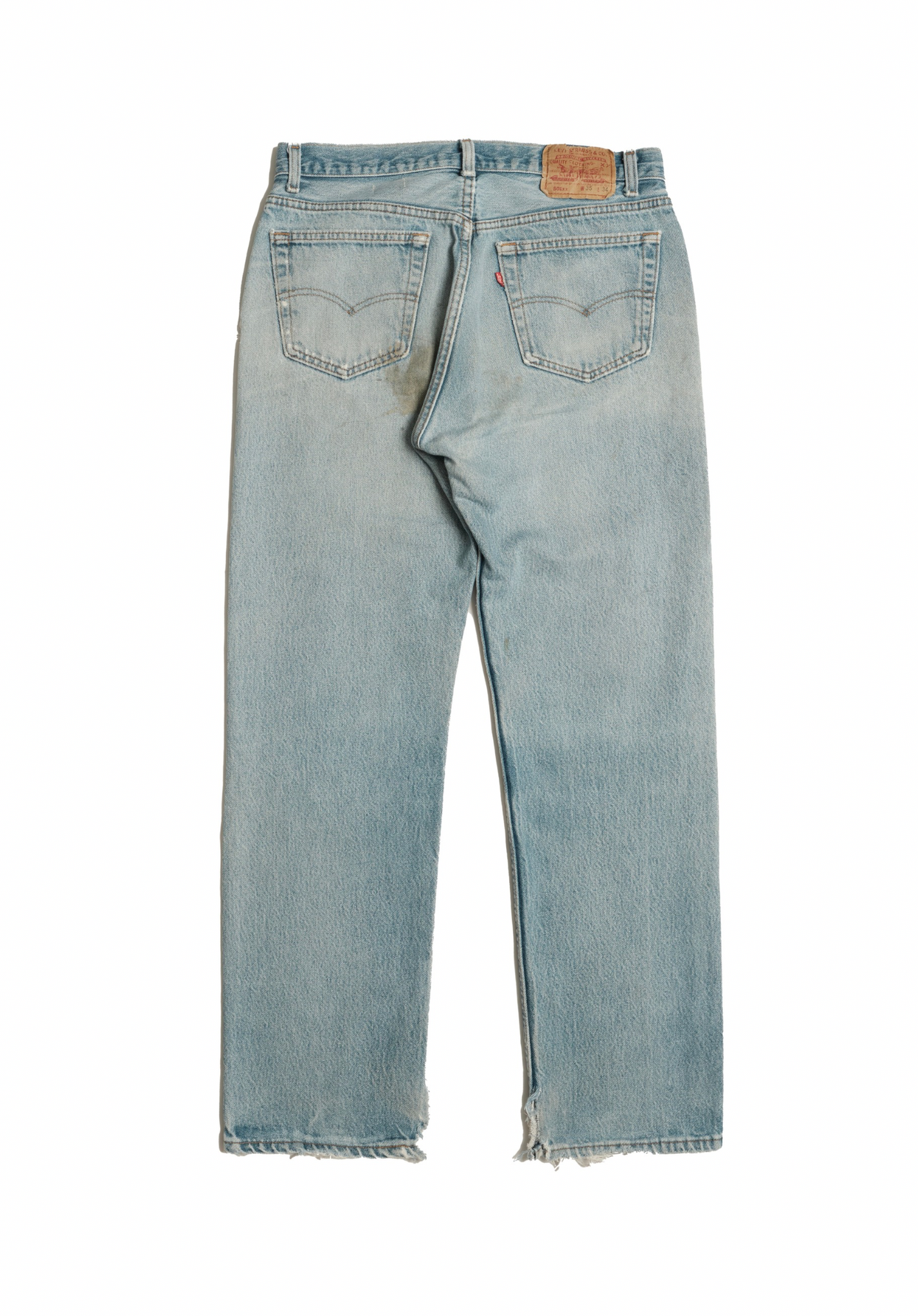 Vintage Levi’s • 32 mens / 30 wmns