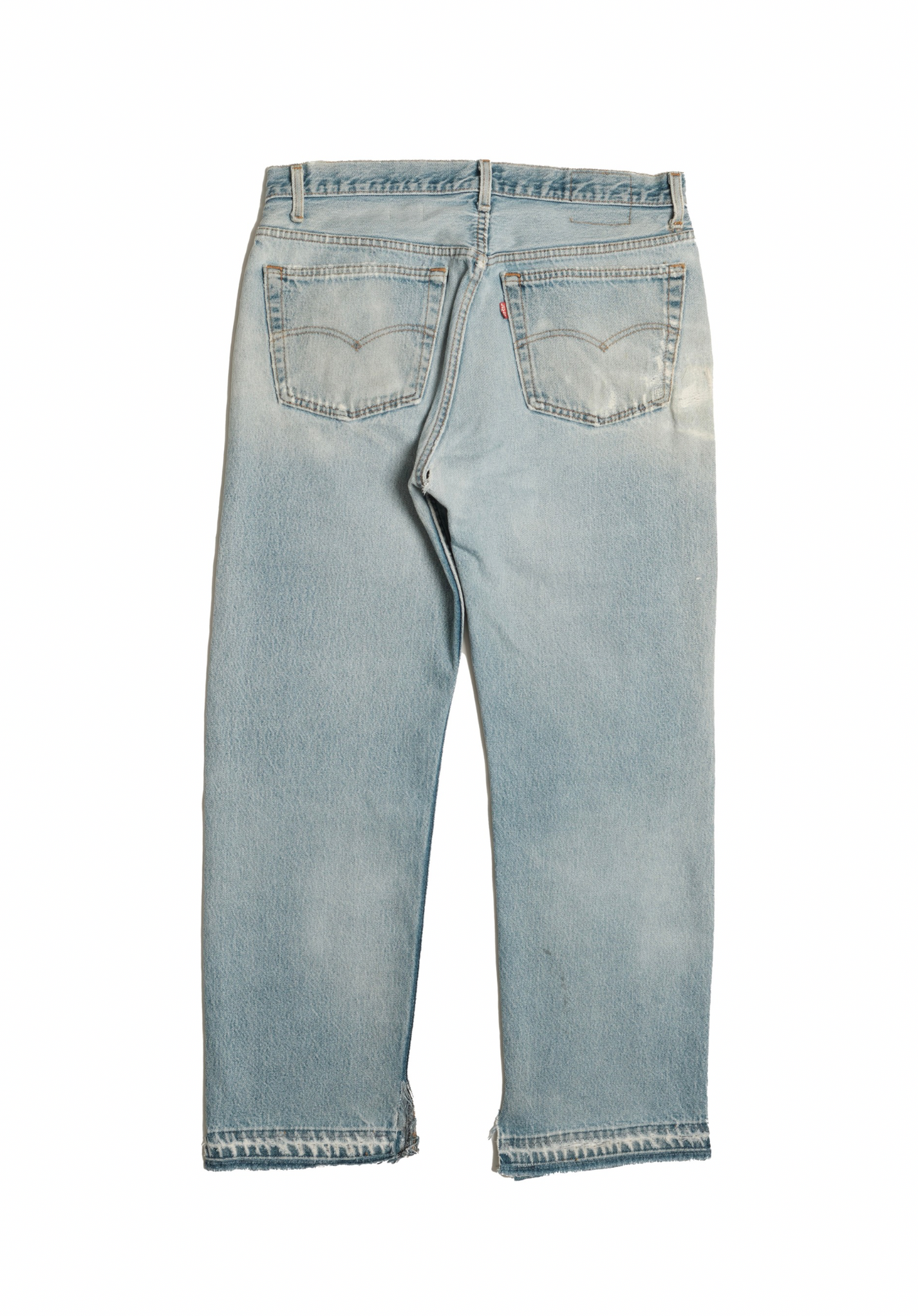 Vintage Levi’s • 34 mens / 32 wmns