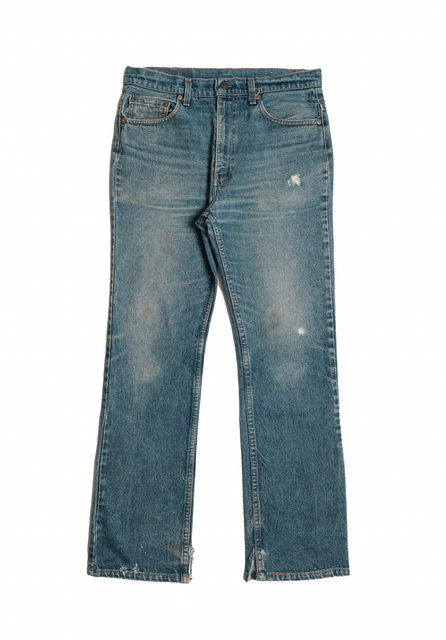 Vintage Levi’s • 32 mens / 30 wmns