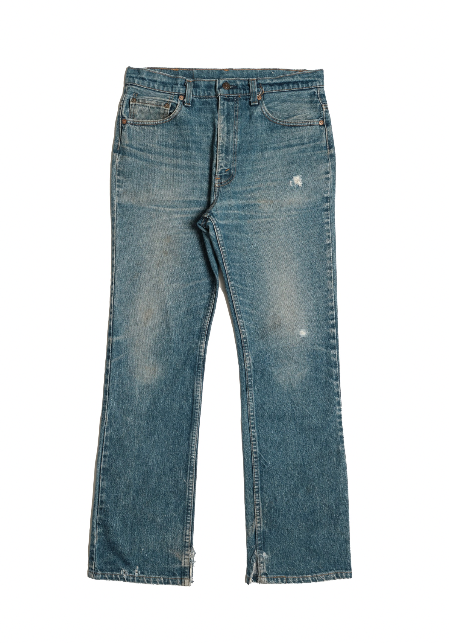 Vintage Levi’s • 32 mens / 30 wmns