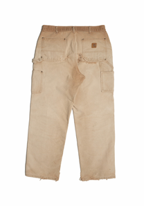 Vintage Carhartt Jeans • 33 mens / 31 wmns