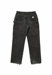 Vintage Carhartt Jeans • 34 mens / 32 wmns