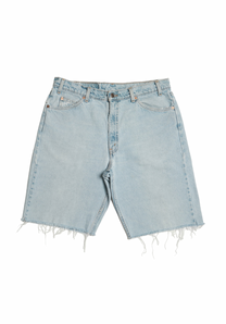 Vintage Levi’s Cutoffs • 33 mens / 31 wmns