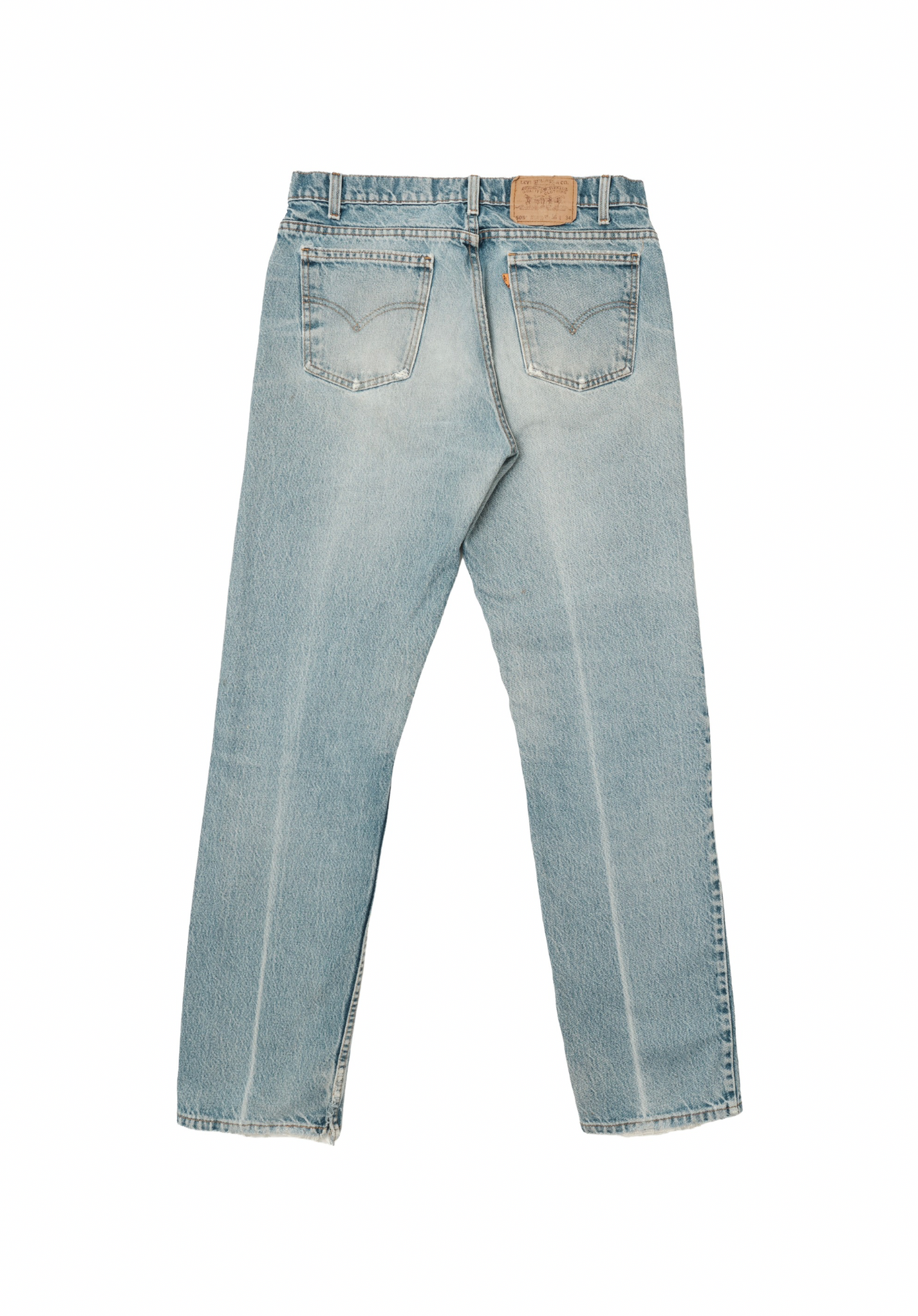 Vintage Levi’s • 33 mens / 31 wmns