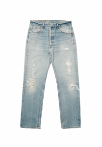 Vintage Levi’s • 31 mens / 29 wmns