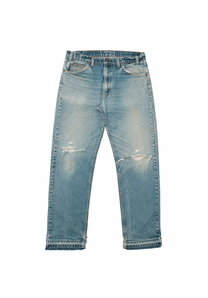 Vintage Levi’s • 32 mens / 30 wmns