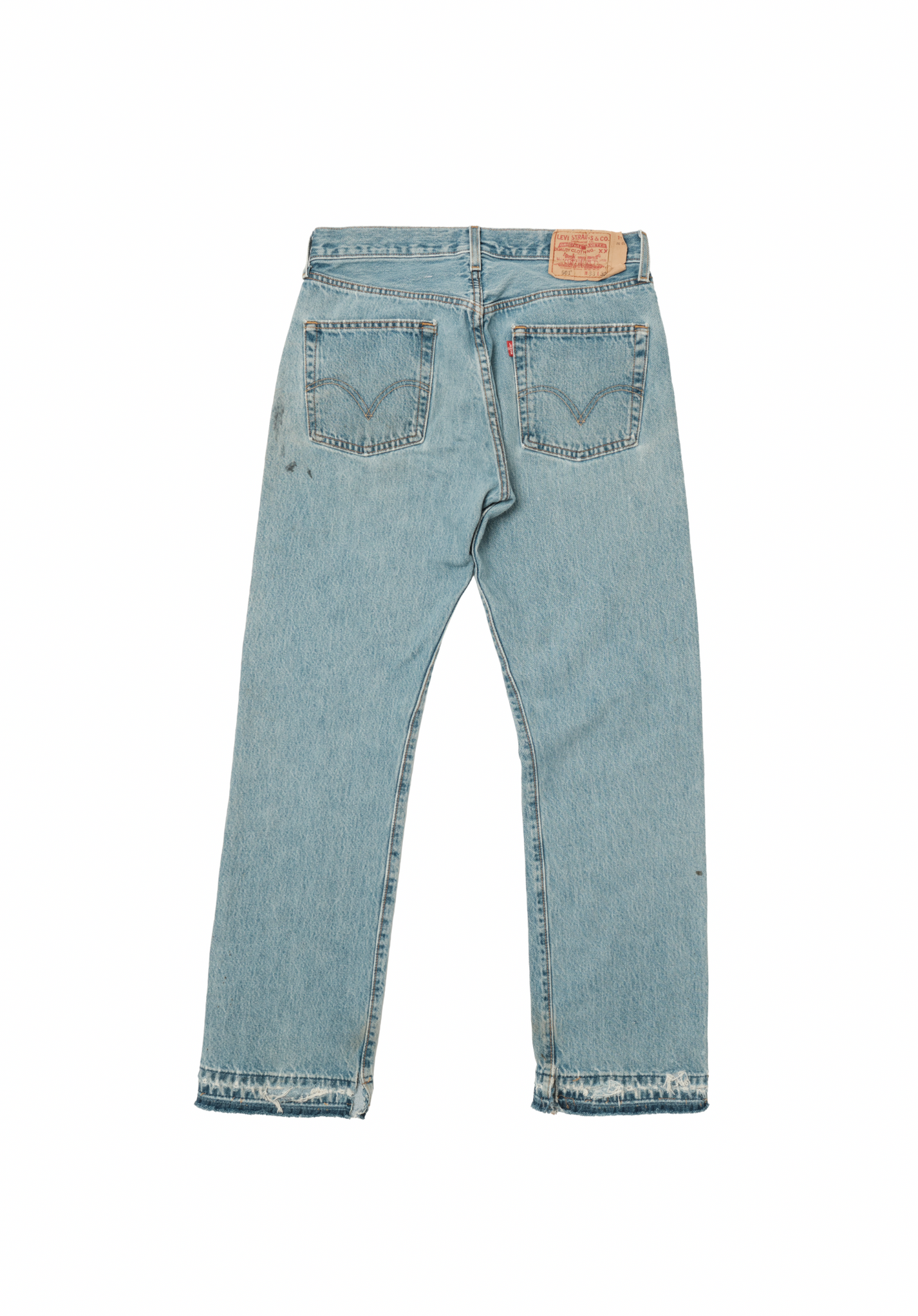 Vintage Levi’s • 31 mens / 29 wmns