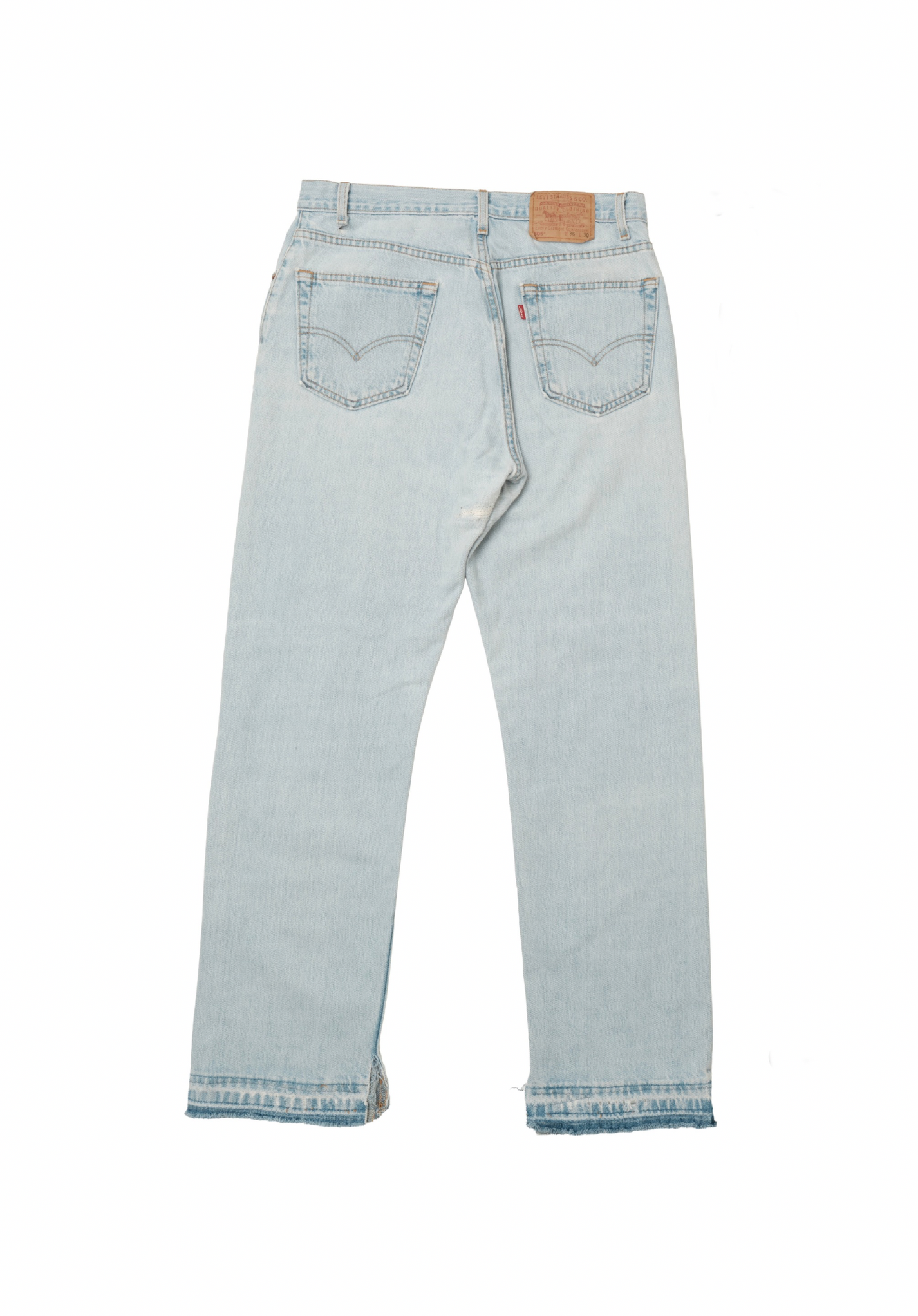 Vintage Levi’s • 33 mens / 31 wmns