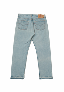 Vintage Levi’s • 34 mens / 32 wmns