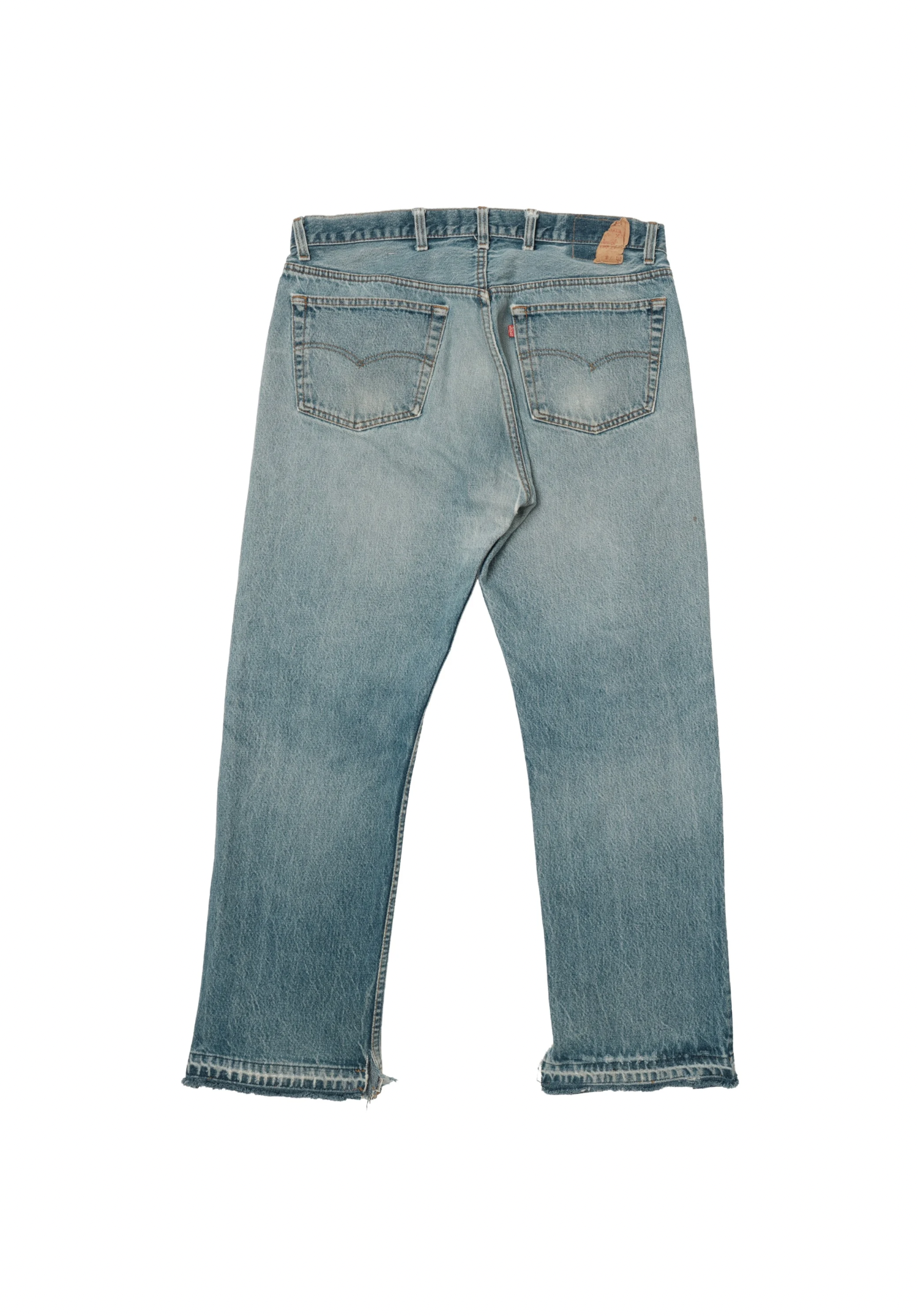 Vintage Levi’s • 36 mens / 34 wmns