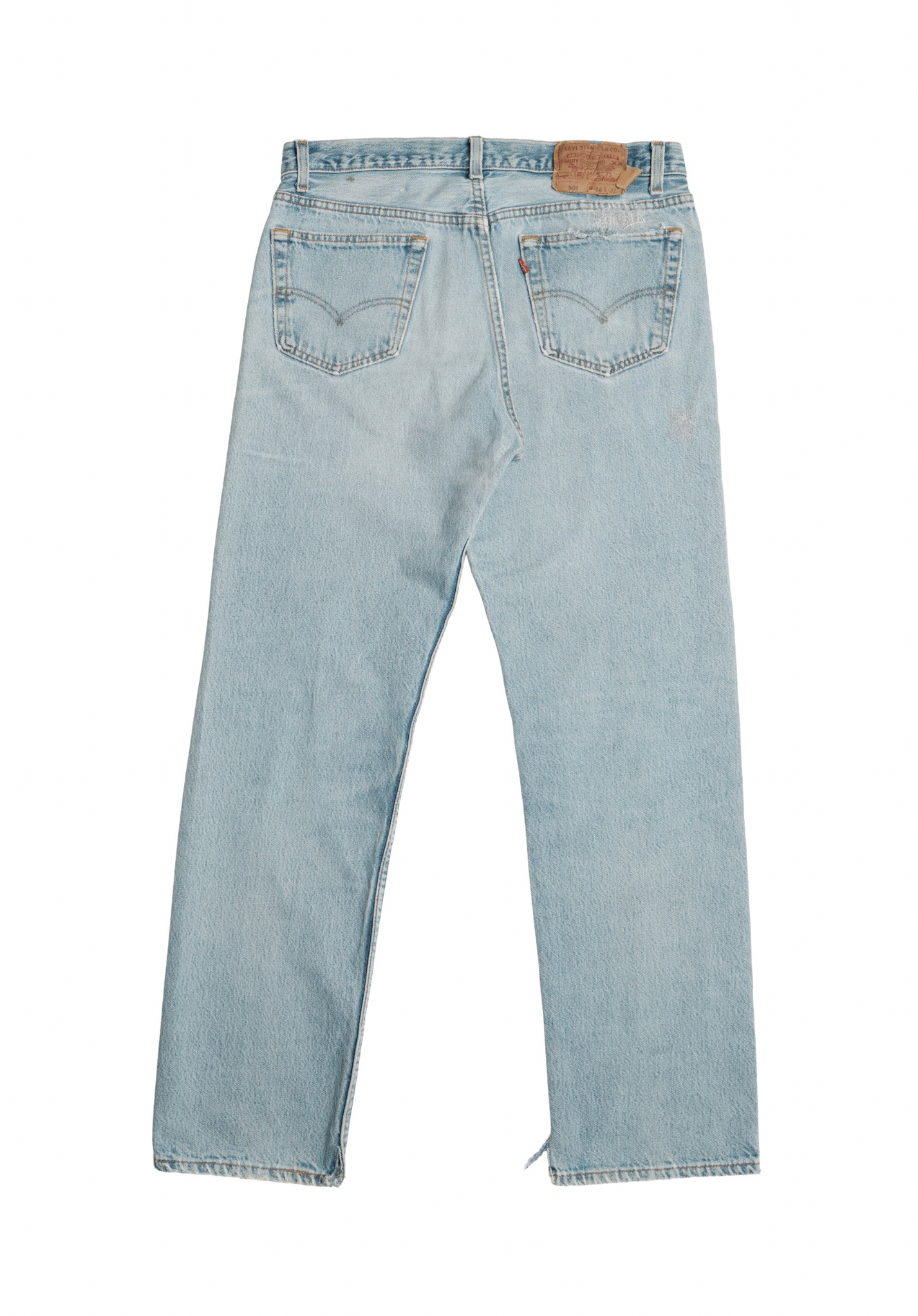 Vintage Levi’s • 33 mens / 31 wmns