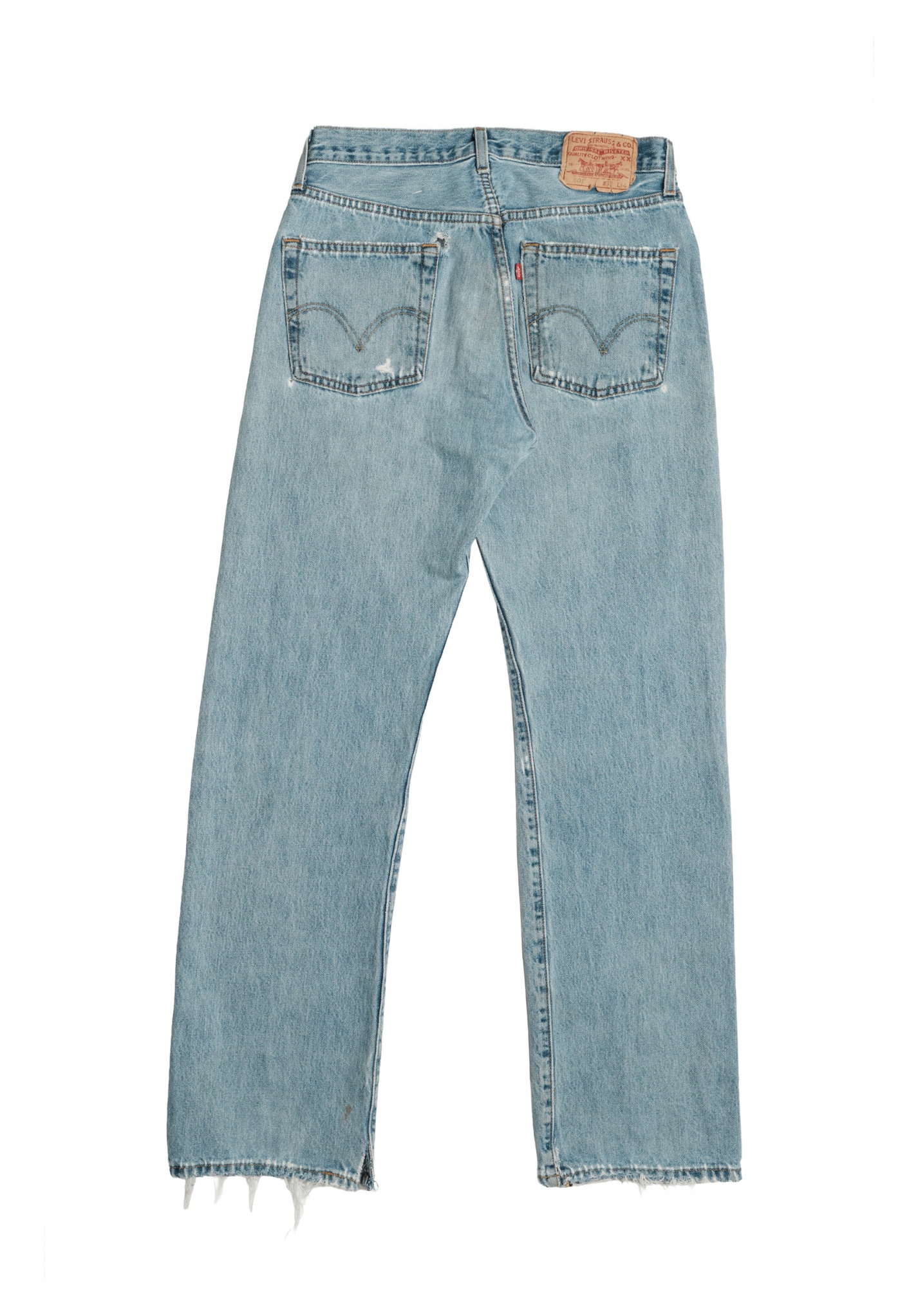 Vintage Levi’s • 31 mens / 29 wmns