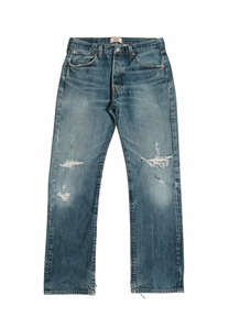 Vintage Levi’s • 32 mens / 30 wmns
