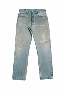 Vintage Levi’s • 32 mens / 30 wmns