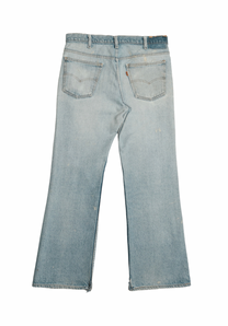 Vintage Levi’s • 32 mens / 30 wmns