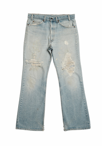 Vintage Levi’s • 32 mens / 30 wmns