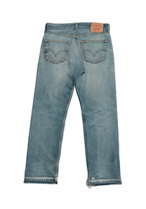 Vintage Levi’s • 31 mens / 29 wmns