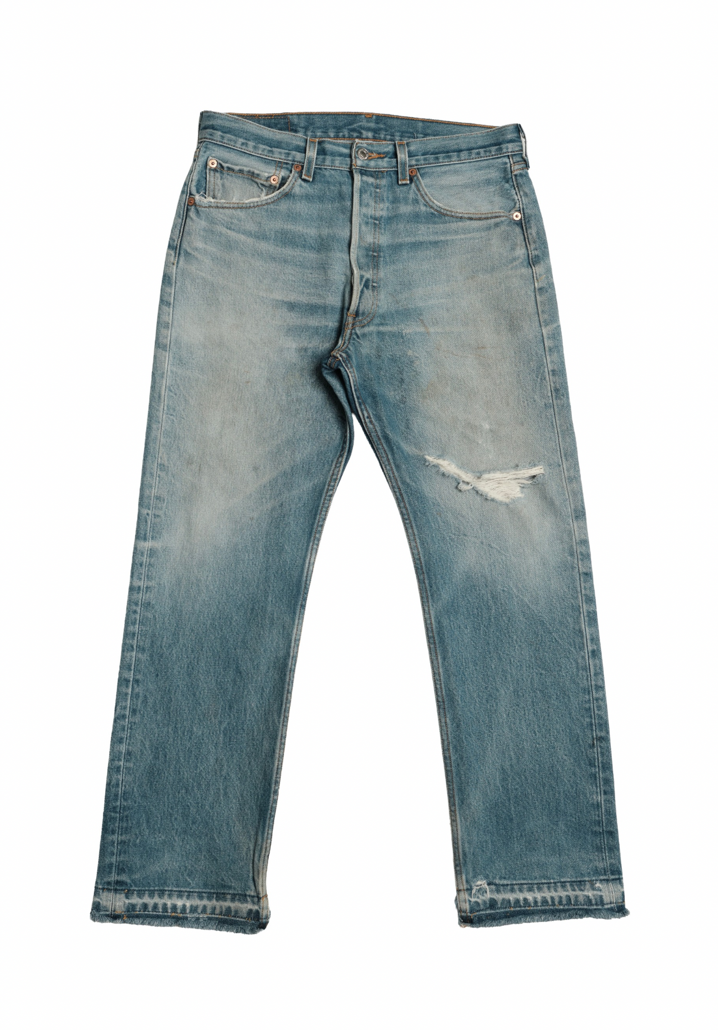 Vintage Levi’s • 31 mens / 29 wmns