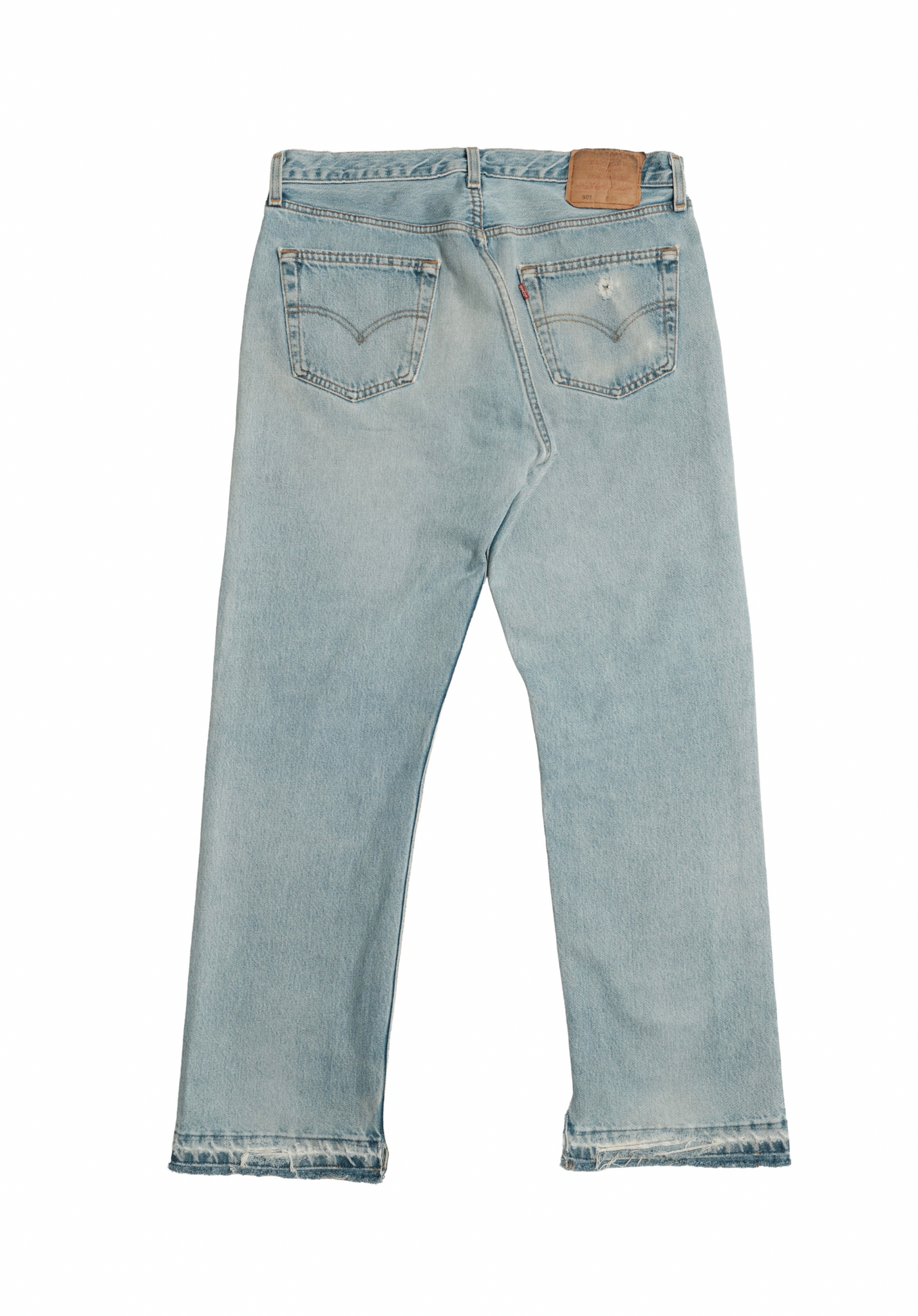 Vintage Levi’s • 34 mens / 32 wmns