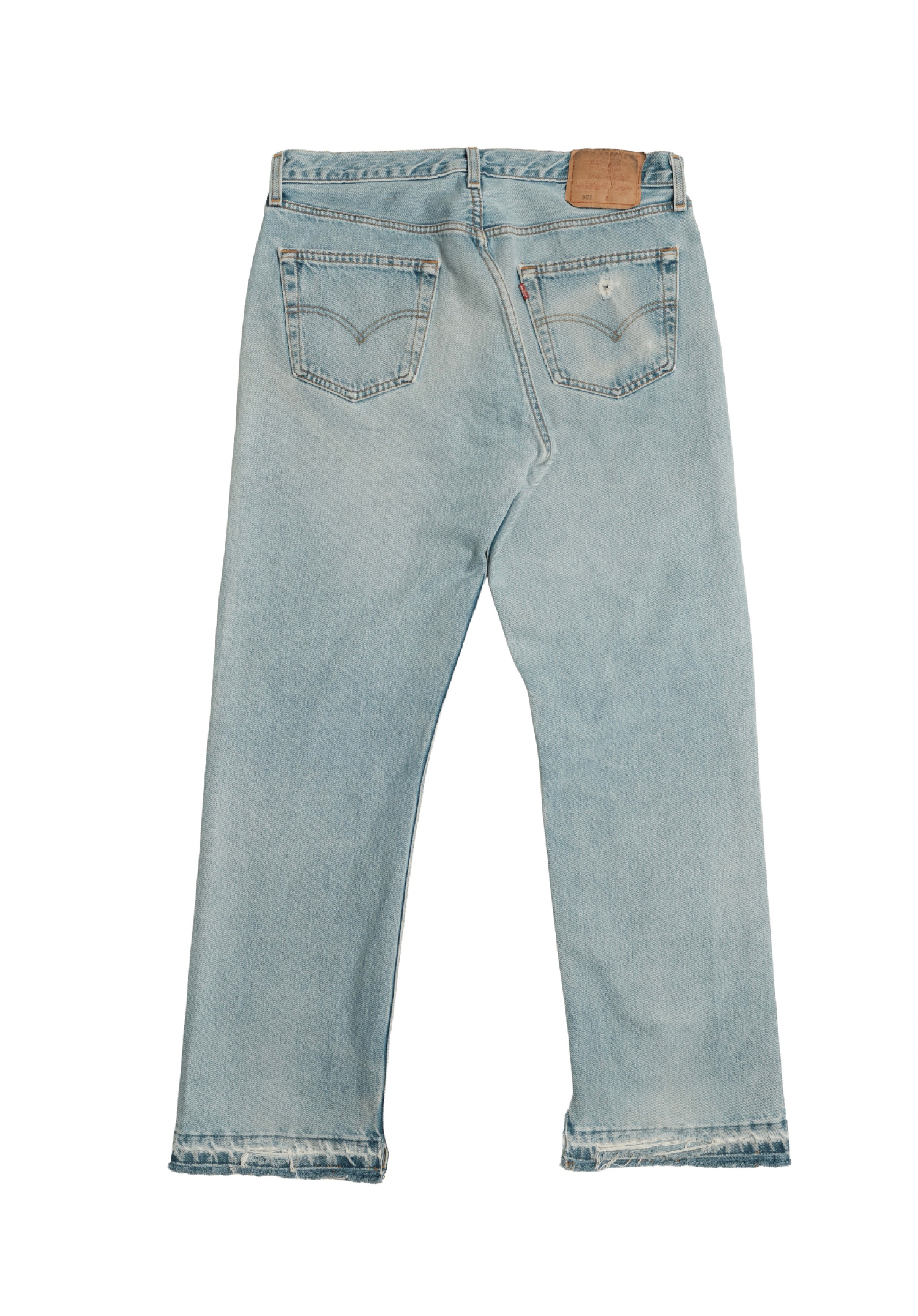 Vintage Levi’s • 34 mens / 32 wmns