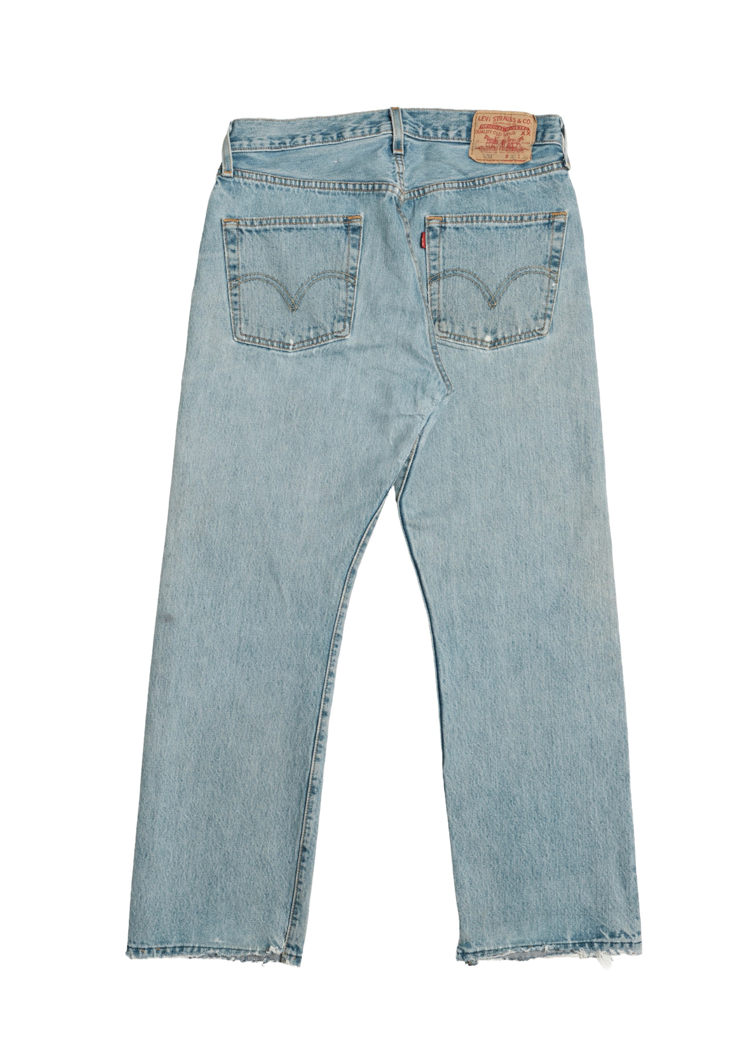 Vintage Levi’s • 31 mens / 29 wmns