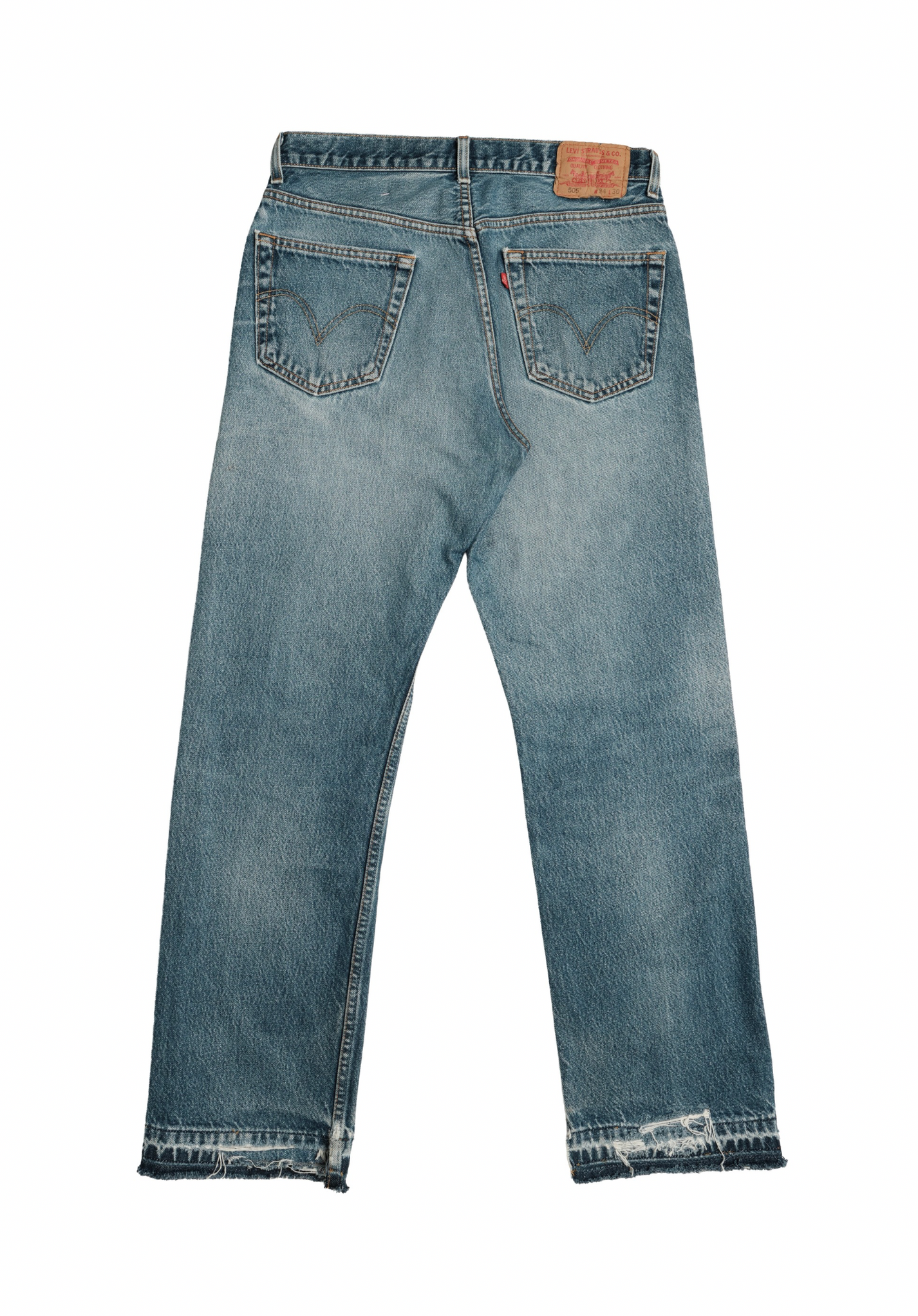 Vintage Levi’s • 32 mens / 30 wmns