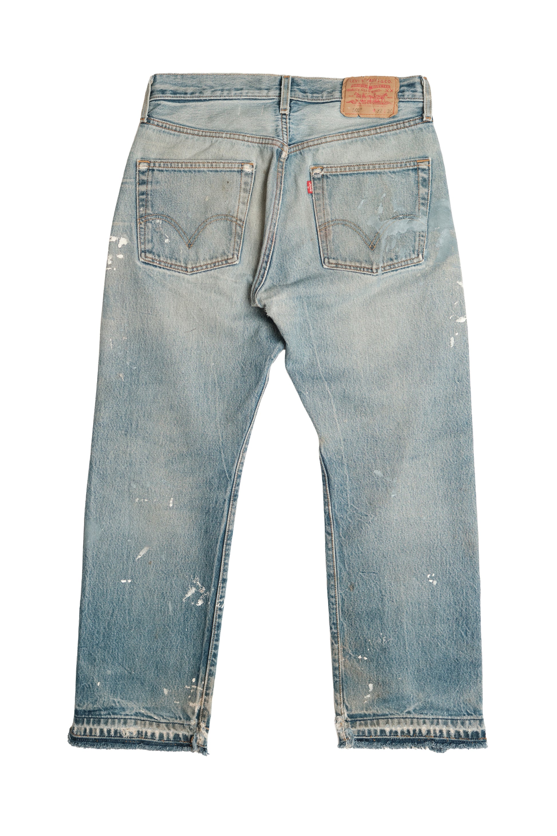 Vintage Levi’s • 30 mens / 28 wmns