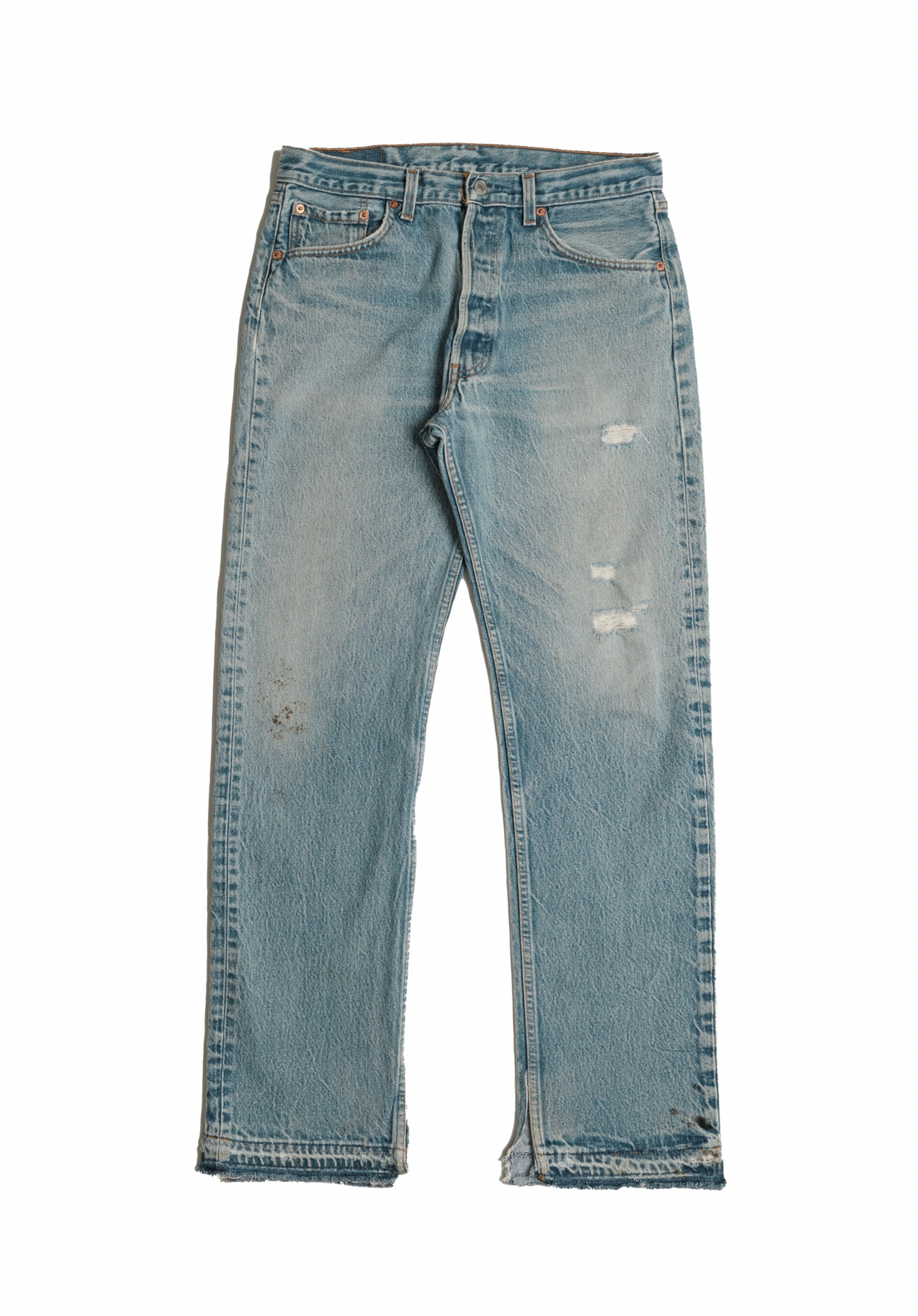 Vintage Levi’s • 31 mens / 29 wmns