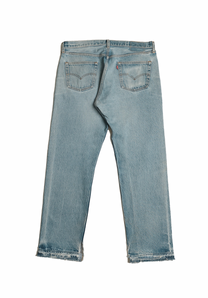 Vintage Levi’s • 36 mens / 34 wmns