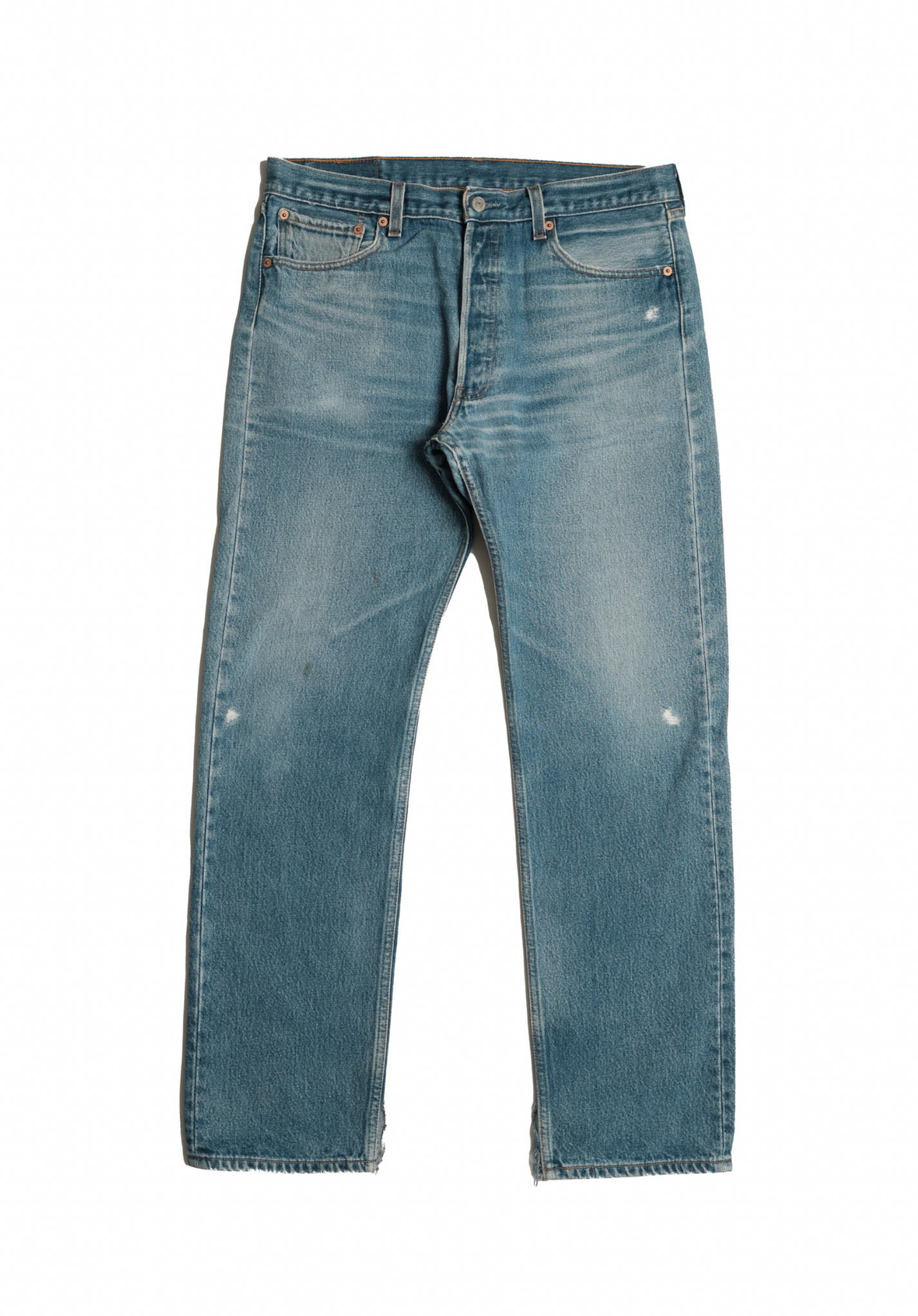 Vintage Levi’s • 34 mens / 32 wmns