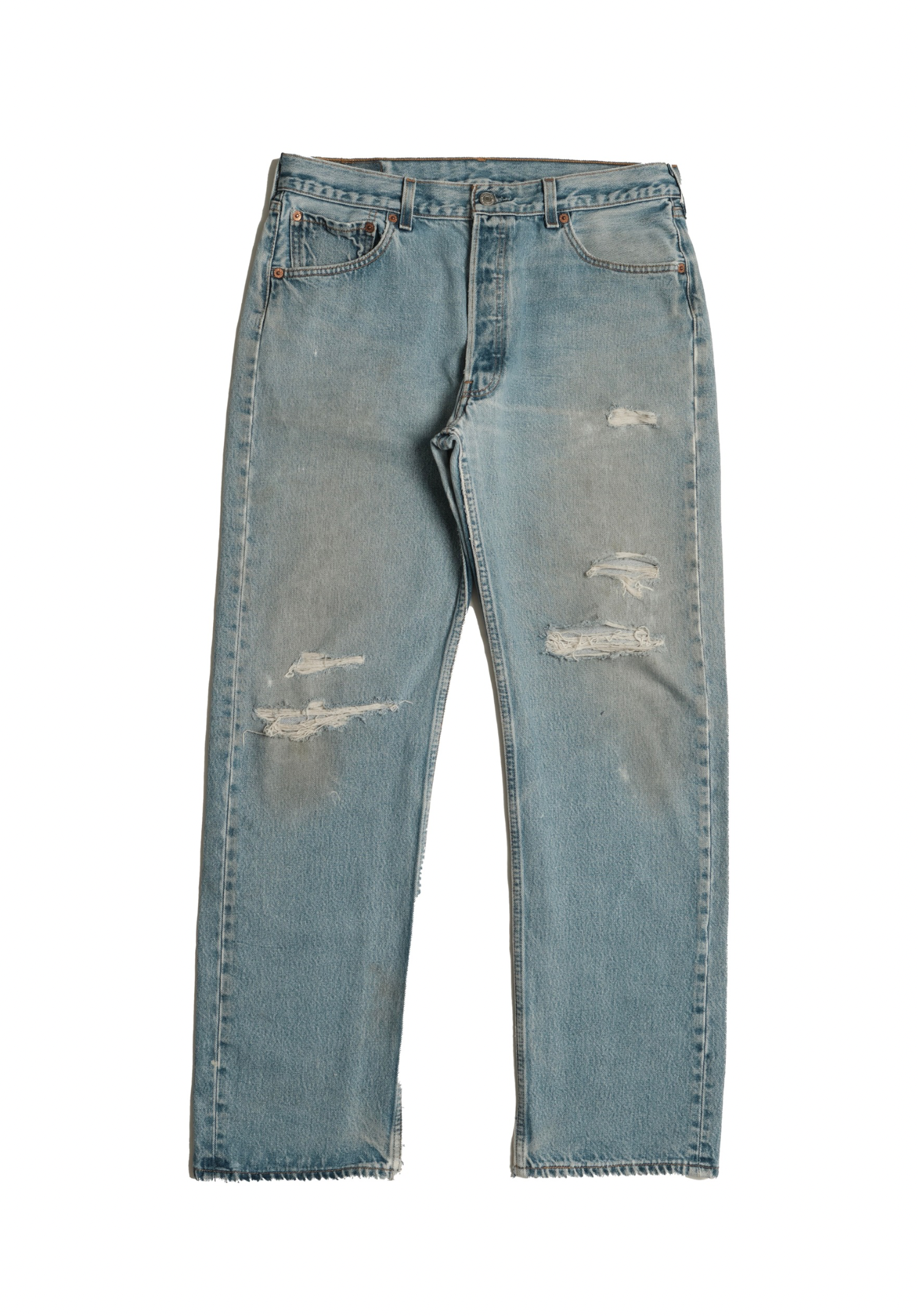 Vintage Levi’s • 32 mens / 30 wmns