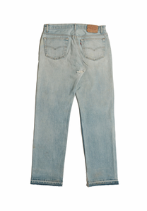 Vintage Levi’s • 32 mens / 30 wmns