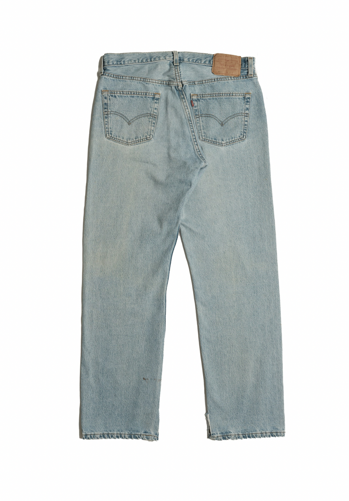 Vintage Levi’s • 33 mens / 31 wmns