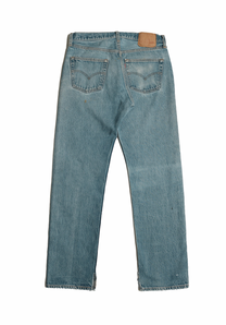 Vintage Levi’s • 32 mens / 30 wmns