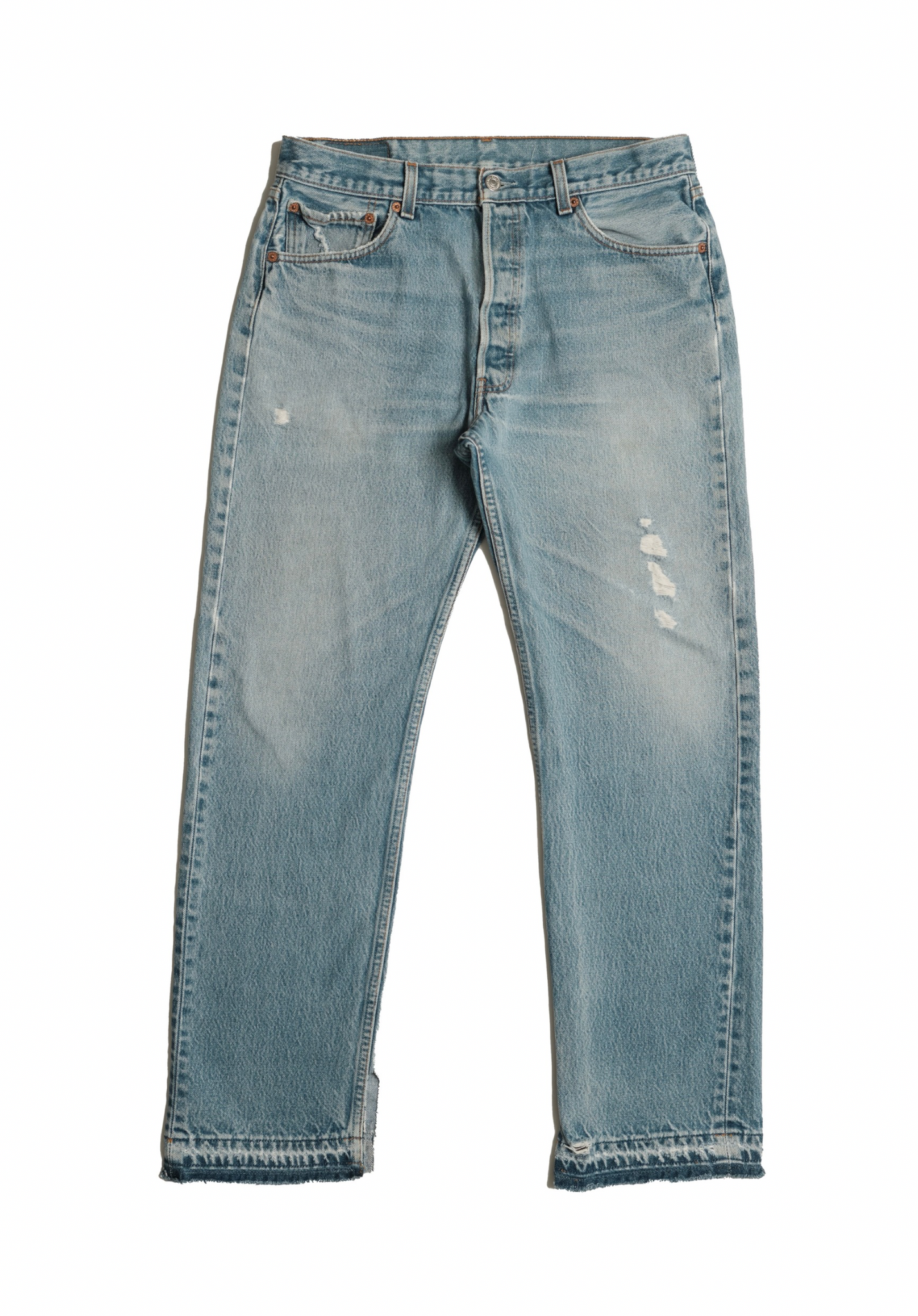 Vintage Levi’s • 32 mens / 30 wmns