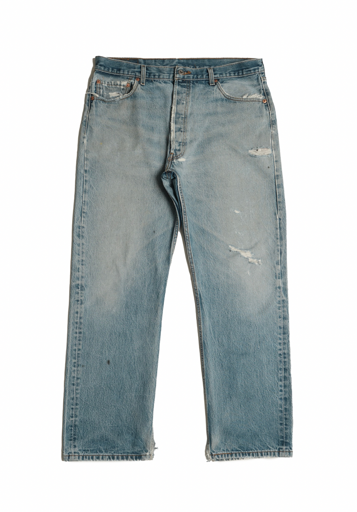 Vintage Levi’s • 36 mens / 34 wmns