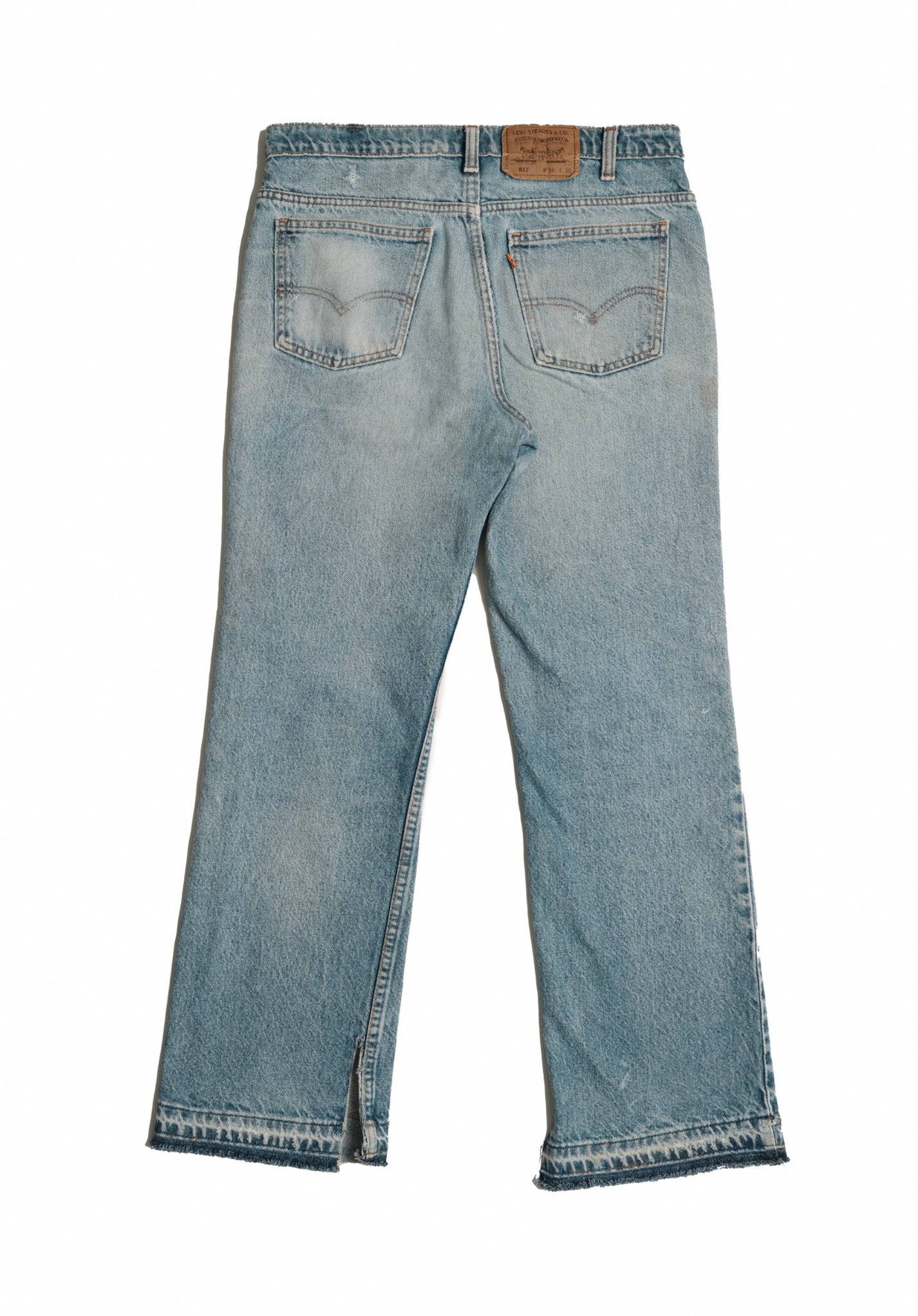 Vintage Levi’s • 33 mens / 31 wmns