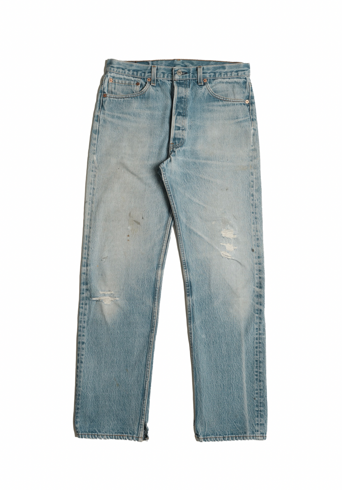 Vintage Levi’s • 32 mens / 30 wmns