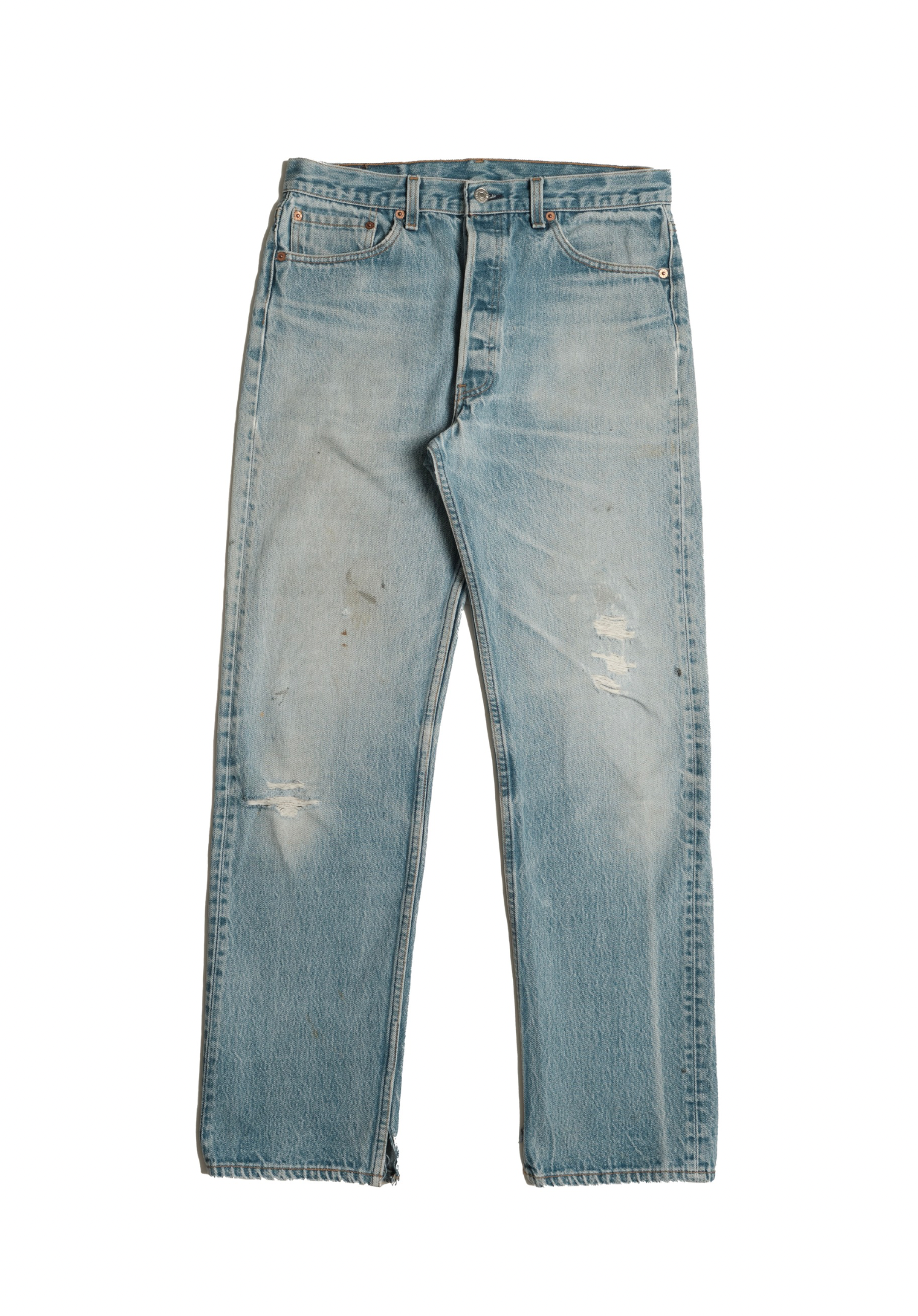 Vintage Levi’s • 32 mens / 30 wmns