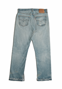 Vintage Levi’s • 33 mens / 31 wmns