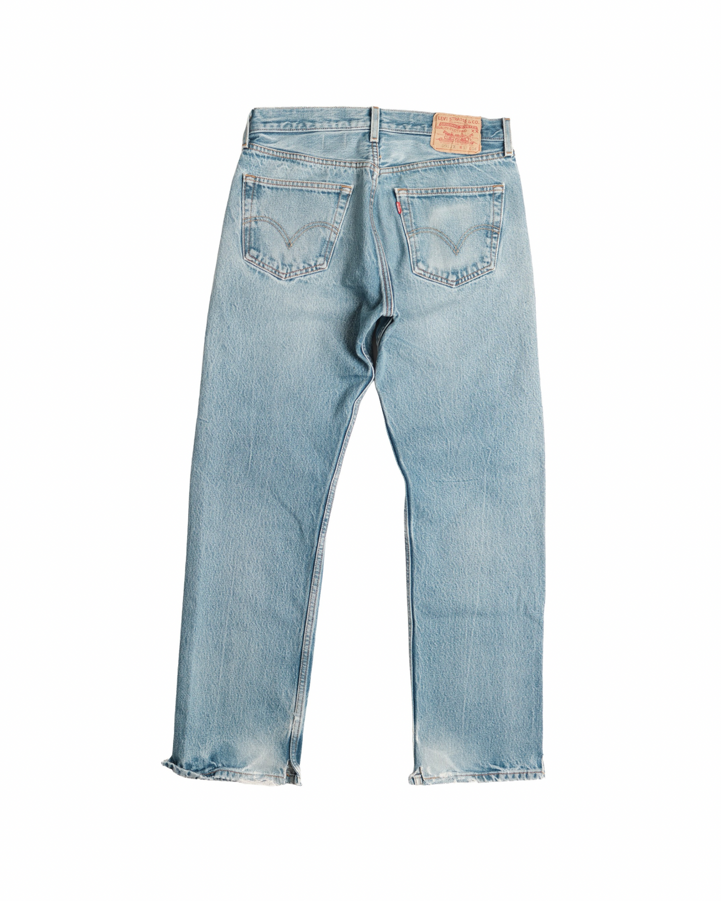 Vintage Levi’s • 31 mens / 29 wmns