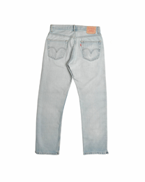 Vintage Levi’s • 32 mens / 30 wmns