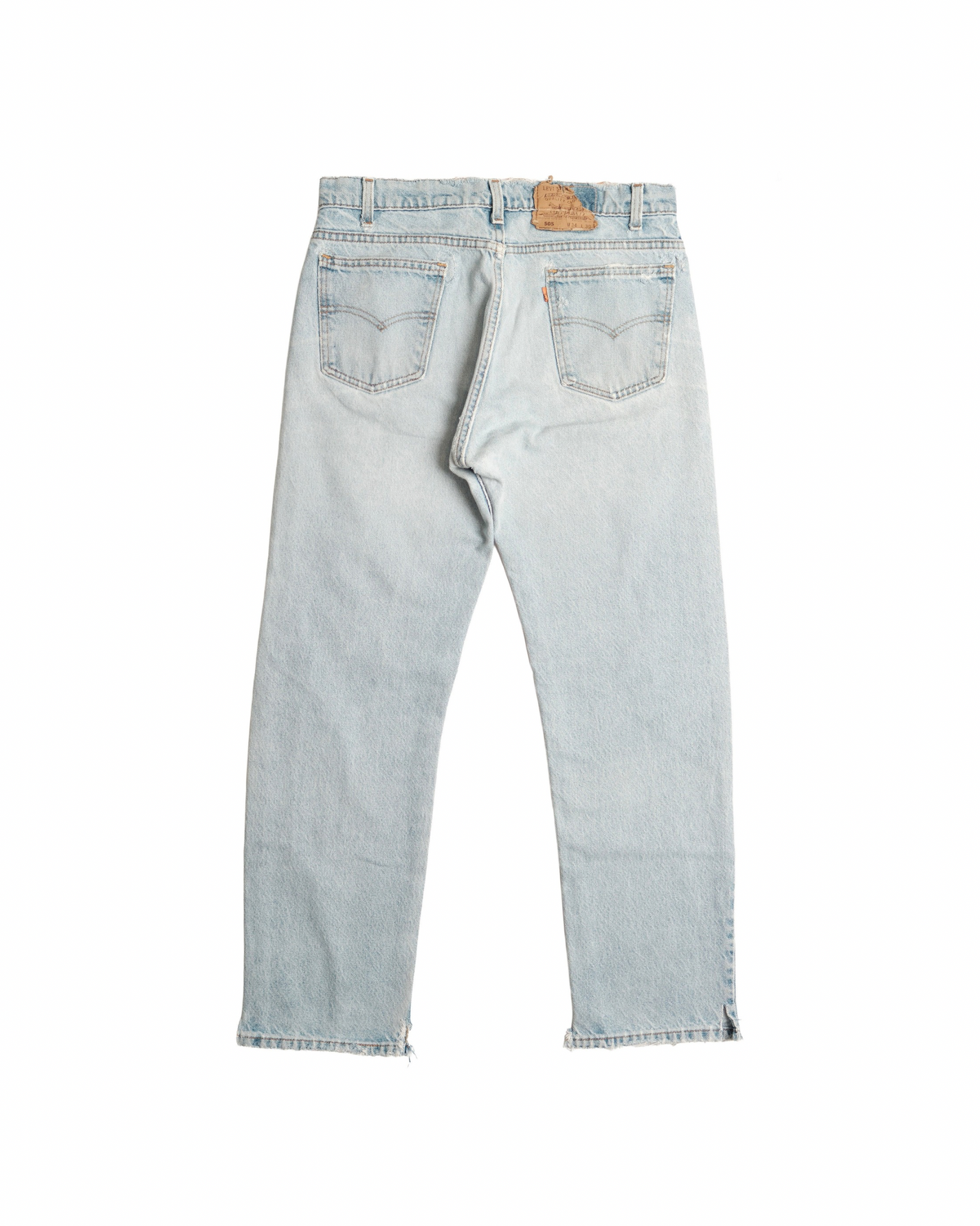 Vintage Levi’s • 32 mens / 30 wmns