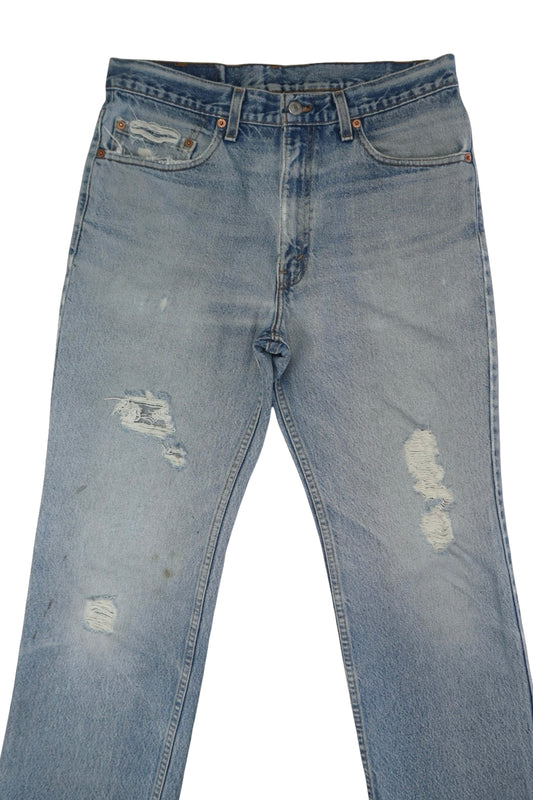 Vintage Levi’s • 32 mens / 30 wmns