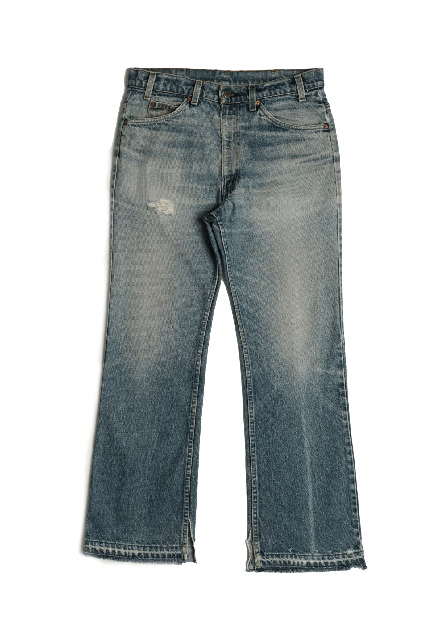 Vintage Levi’s • 32 mens / 30 wmns