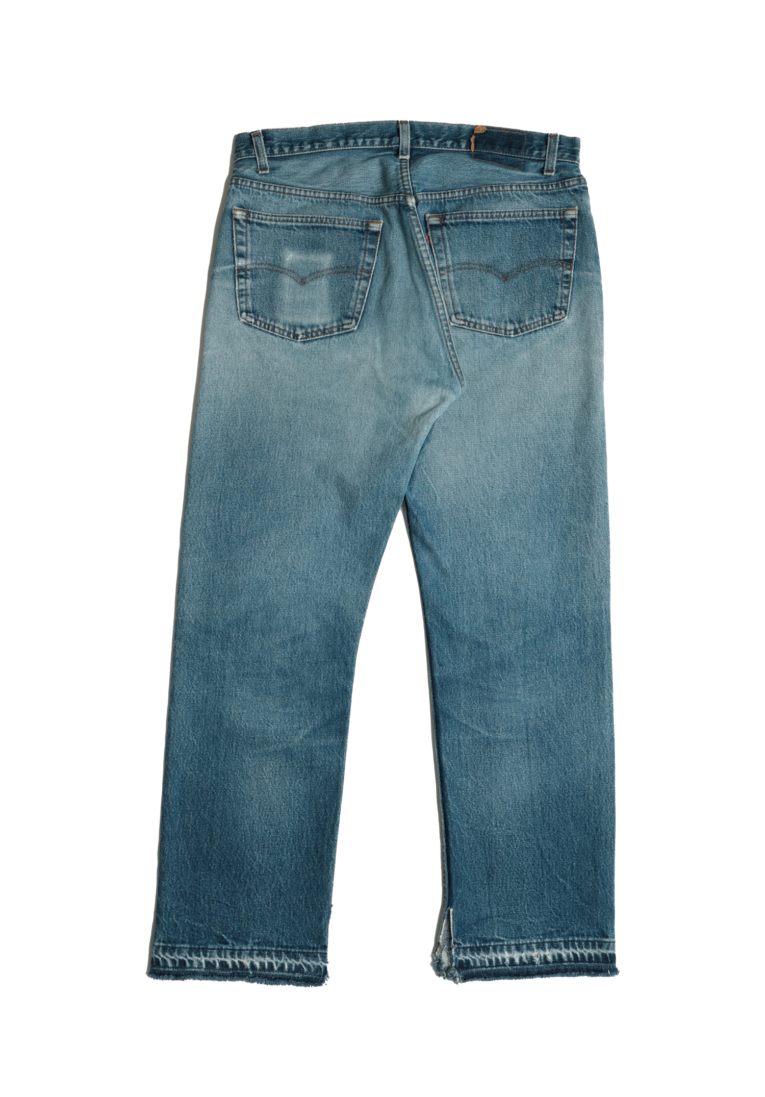 Vintage Levi’s • 34 mens / 32 wmns
